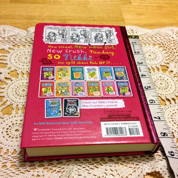 Dork Diaries, Volume 1 Tales from a not so fabulous-life, middle grades - Picture 2 of 6